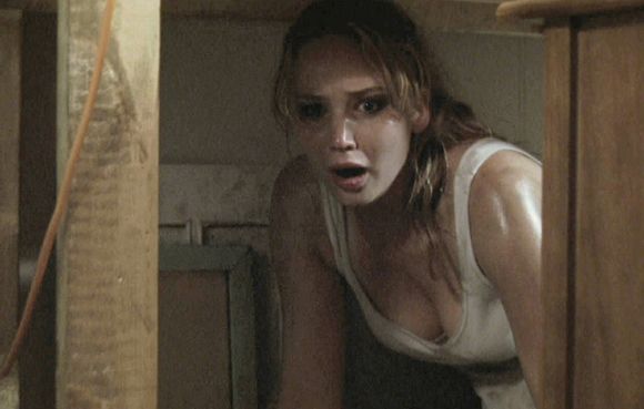 Jennifer Lawrence în House at the End of the Street