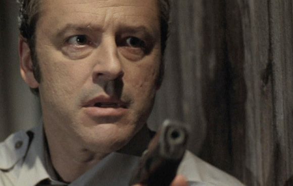 Gil Bellows în House at the End of the Street