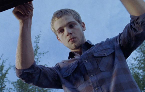 Max Thieriot în House at the End of the Street