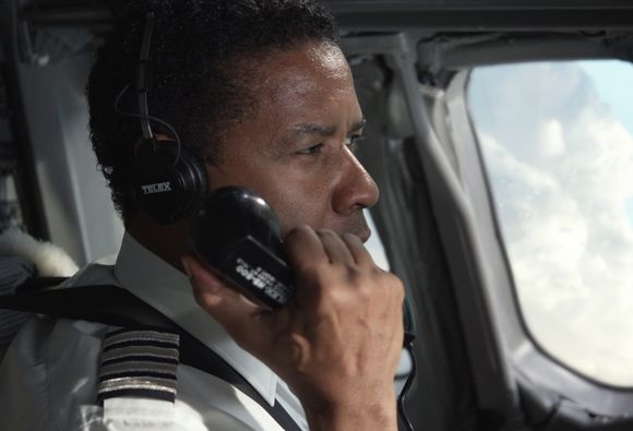 Denzel Washington în Flight