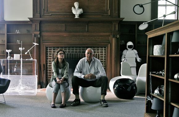 Robot and Frank