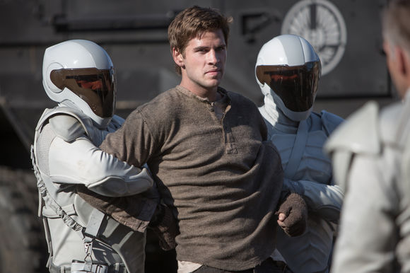 Liam Hemsworth în The Hunger Games: Catching Fire
