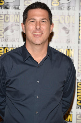 Dylan Clark în Dawn of the Planet of the Apes