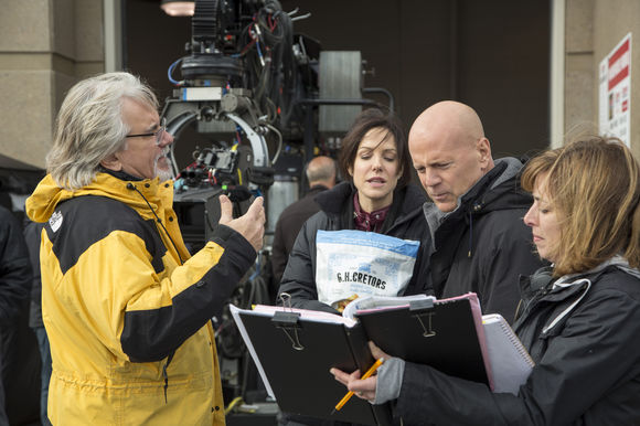 Bruce Willis, Dean Parisot, Mary-Louise Parker în RED 2