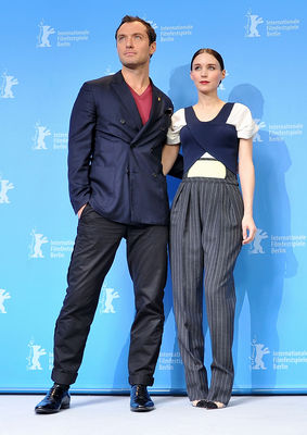 Jude Law, Rooney Mara în Side Effects