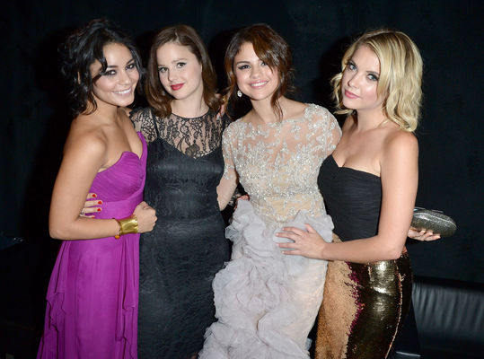 Vanessa Hudgens, Rachel Korine, Selena Gomez, Ashley Benson în Spring Breakers