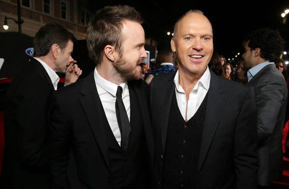 Michael Keaton, Aaron Paul în Need for Speed