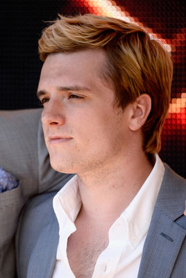 Josh Hutcherson în The Hunger Games: Mockingjay - Part 1