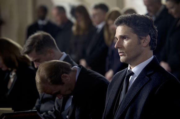 Eric Bana în Closed Circuit