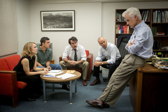 Rachel McAdams, Mark Ruffalo, Brian d'Arcy James, Michael Keaton, John Slattery în Spotlight