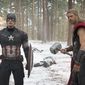 Foto 24 Chris Evans, Chris Hemsworth în The Avengers: Age of Ultron