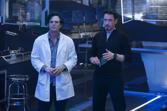 Robert Downey Jr., Mark Ruffalo în The Avengers: Age of Ultron