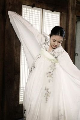 Hwang Jin Yi