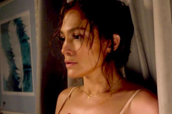 Jennifer Lopez în The Boy Next Door