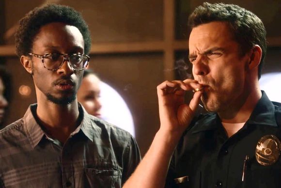 Jake Johnson în Let's Be Cops