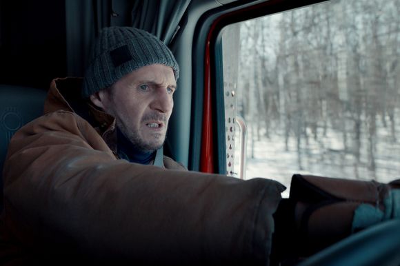 Liam Neeson în The Ice Road