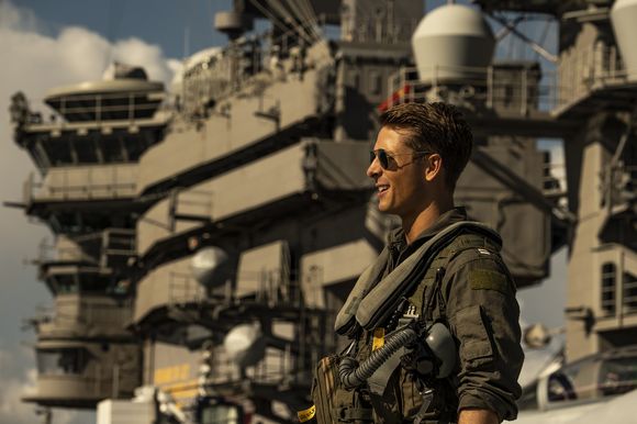 Glen Powell în Top Gun: Maverick