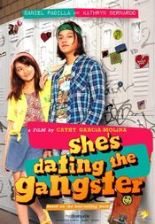 Poster She's Dating the Gangster