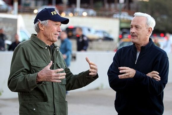 Clint Eastwood, Tom Hanks în Sully