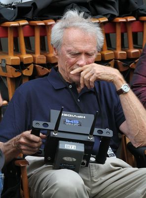Clint Eastwood în Sully