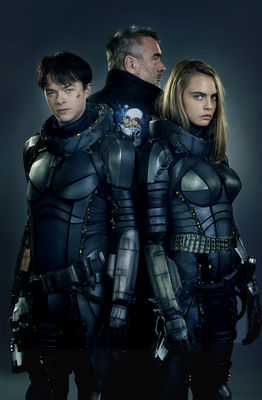 Dane DeHaan, Luc Besson, Cara Delevingne în Valerian and the City of a Thousand Planets